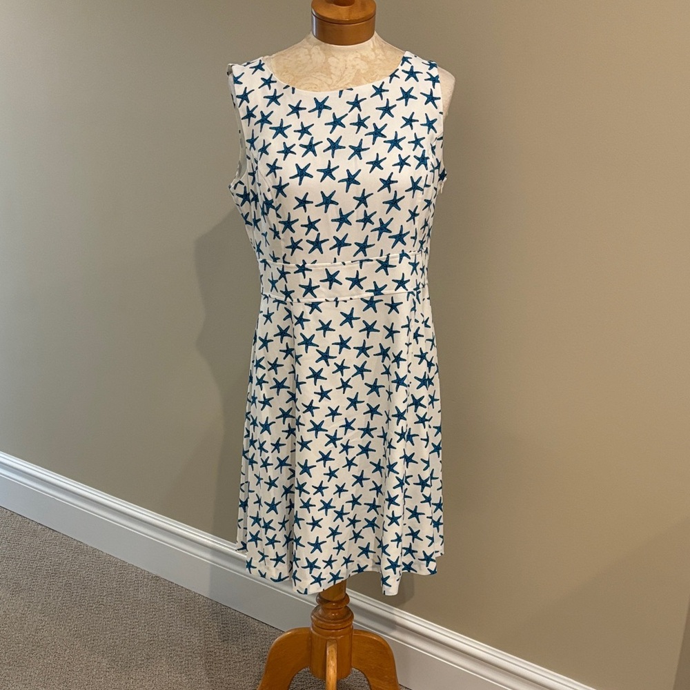 Blue Star Patterned Sleeveless Dress